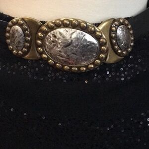 💃Sale💃💥Chico’s Super Silver & Gold Belt